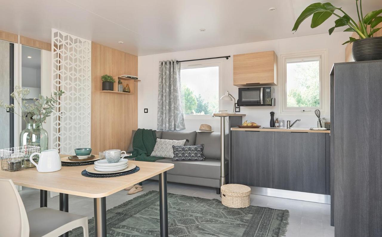 Camping Le Village De La Mer Les Moutiers 외부 사진