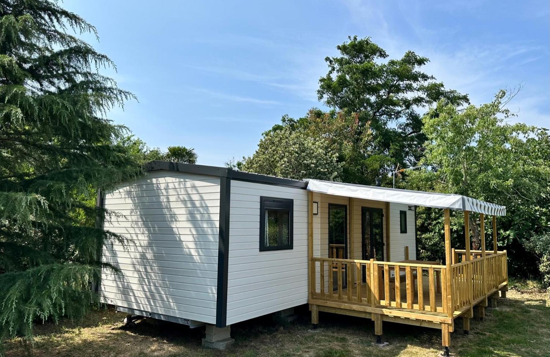 Camping Le Village De La Mer Les Moutiers 외부 사진