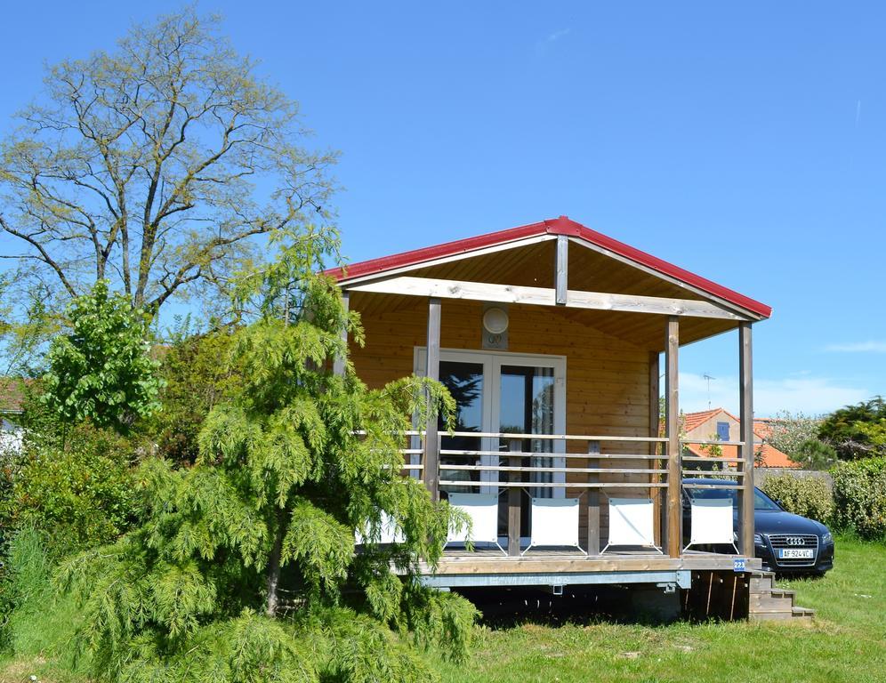 Camping Le Village De La Mer Les Moutiers 외부 사진